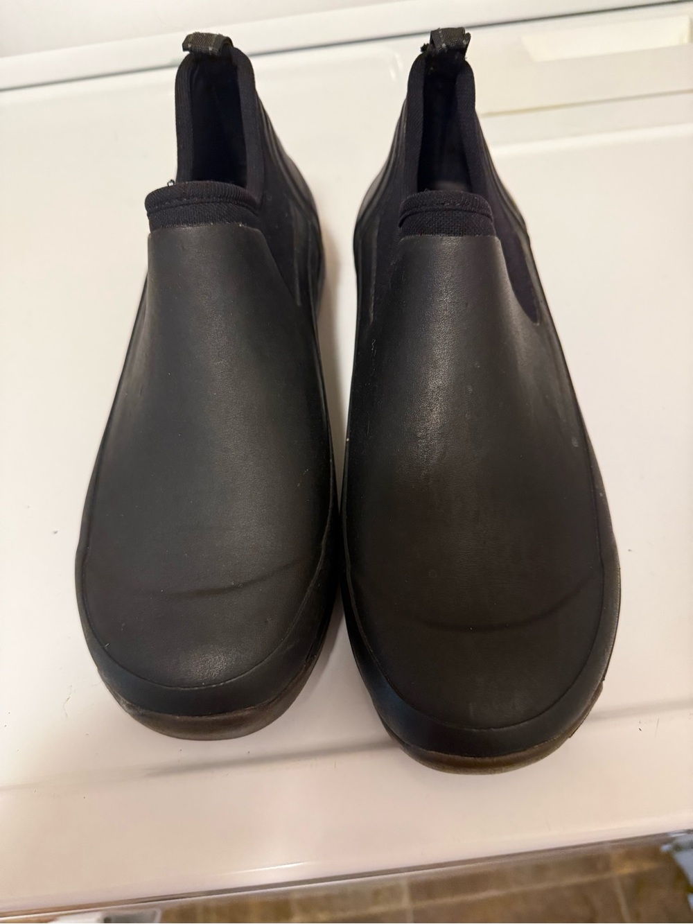 Women’s Bogs  Black Slip-On waterproof clogs size 8